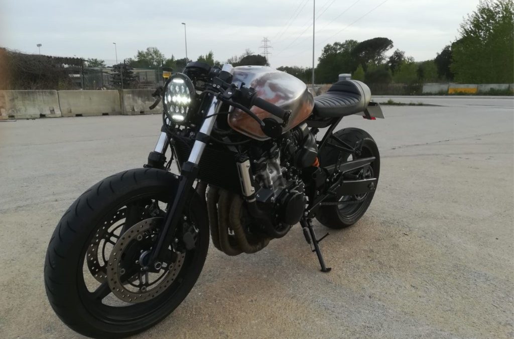 Proyecto Hornet Caferacer